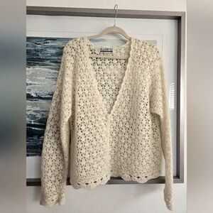 Vintage Knit Sweather (calling 90s lovers)